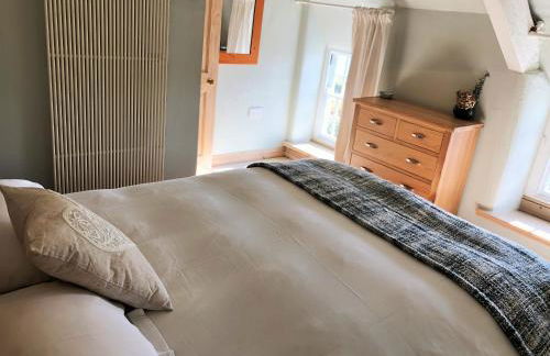 Coed y Berclas cottage, private orchard with stunning views - Foto 14