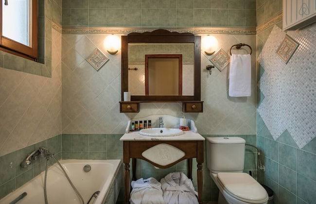 Villa 15 Elegant Private Pool Family - Photo 16