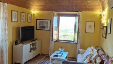 Country Apartment with View of the Tuscany Hills - Foto 4