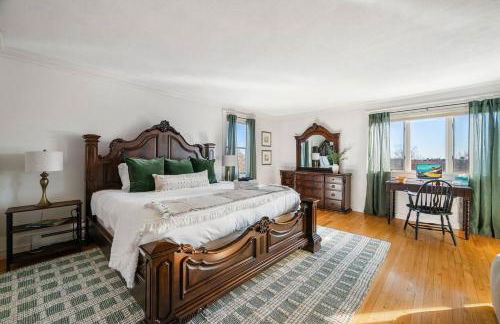 Private Pickleball | Family Friendly | Sleep 18 - Photo 43