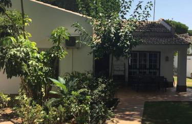 Villa Verde con Piscina a 800m de la Playa by Chiclana Dreams - Foto 6