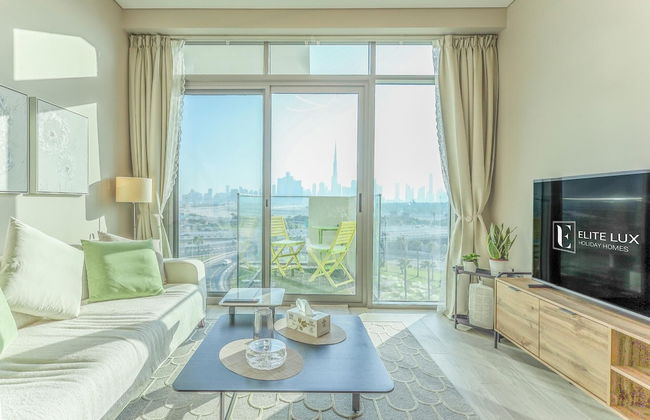 Elite LUX Holiday Homes - Skyline Oasis One Bedroom Premium Apartment in Al Jaddaf - Photo 1