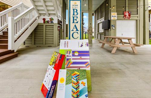 Relax And Sea NEW Luxury Canal-View Escape Gated Community Firepit and Decks - Foto 5