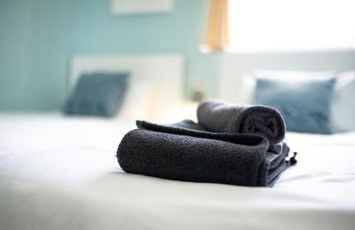 Stunning Sea Views, luxury apartment beaches & restaurants are a short walk away - Foto 17