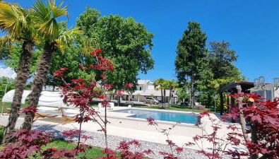 CasaKadd002LuxuryHeated Pool Garden Patio Barbeque - Foto 4, Garden, Garden view