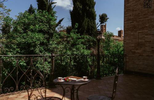 Palazzo Rossi, Historic Boutique Home in Marche - Foto 14