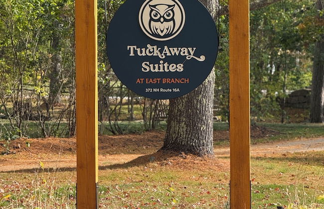 TuckAway Suites at East Branch - Photo 56