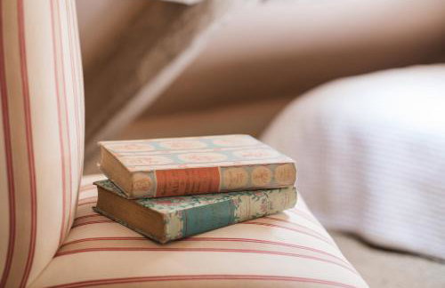 Gleneda Cottage - a renovated, traditional Cotswold cottage full of charm with fireplace and garden - Photo 15