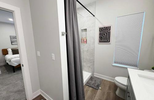 Warrenville Retreat 4BR 3 Bath Townhouse - WV2 - Foto 38