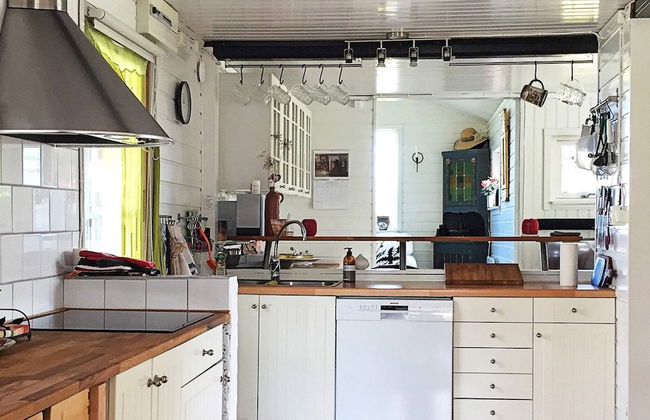 8 Person Holiday Home in Vackelsang - Photo 19