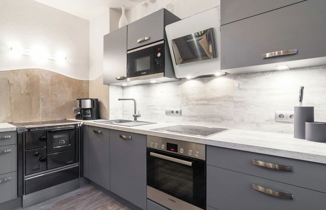 Holiday Home in Rennweg Near Ski Slopes - Photo 10