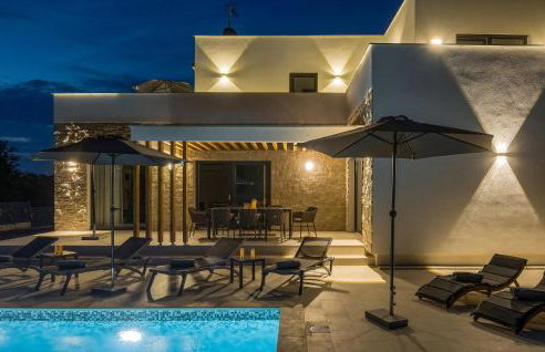 Nice Home In Marasi With Wifi - Foto 18