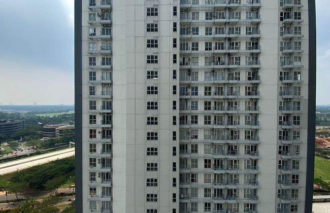 Elegant And Restful Studio At Casa De Parco Apartment - Photo 10