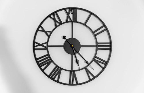 Stylish 3 Bedroom House - Garden - Pool Table - Parking 165M - Foto 26