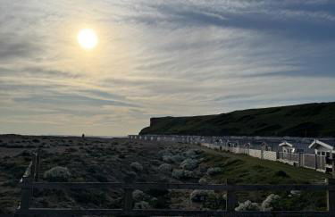Static Caravan on the Jurassic Coast at Freshwater Beach Holiday Park - Photo 31