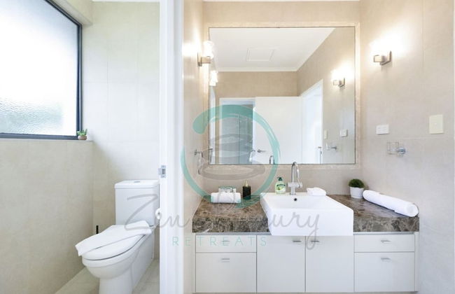 Zenlux Waterfront Mansion Infinity Pool Cinema - Foto 54