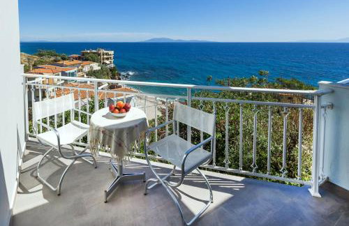 Frini Studios - Photo 18