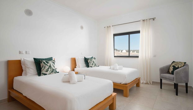 Lagos Ocean View 2 With Pool by Homing - Foto 3, Habitación