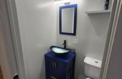 OoohLaLa! 2 Beds and 2 Full Baths w/Free Parking - Foto 12