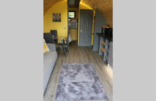 Glampods Glamping Pod - meet Highland Cows and Sheep Elgin - Foto 11