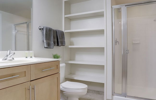 Nice 2BR Condo at Pentagon City - Photo 35