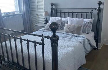 The garden flat - Photo 9