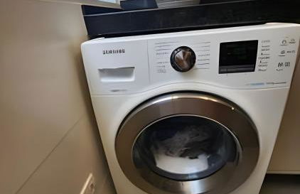 Belo Apto no Gonzaga - uma quadra da praia - Foto 25