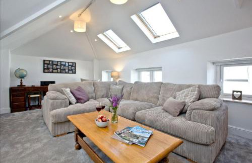 Charming Cottage, Wi-Fi, Parking, Pets Accepted - Foto 6