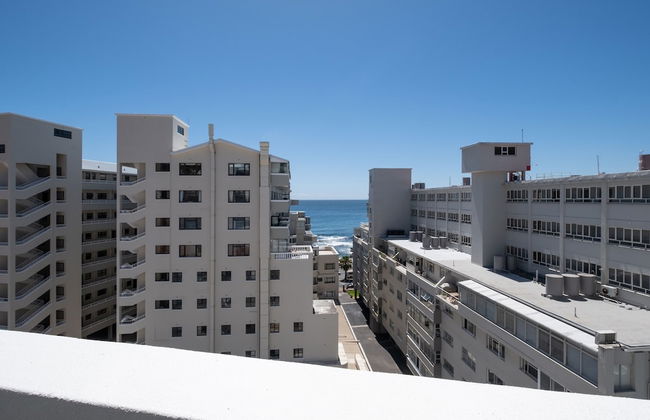 The Flamingo by Perch Stays - Photo 22