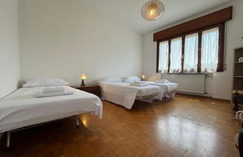 Top accommodation for flights and groups - Foto 1