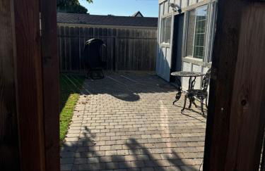 Private Cozy Retreat near Downtown Salinas! - Foto 2