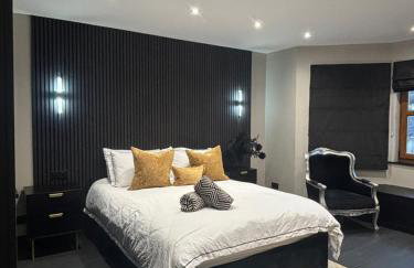 Large Modern Family Home in Murrayfield - Very close to City Centre - 10 mins by Direct Bus - Private Driveway & Garden - Foto 2