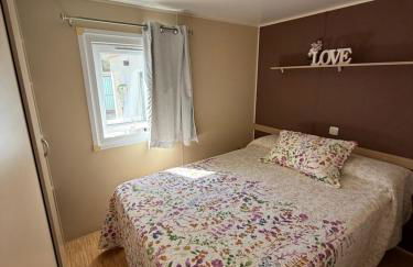 Apartamento con piscina y jardín - Foto 16