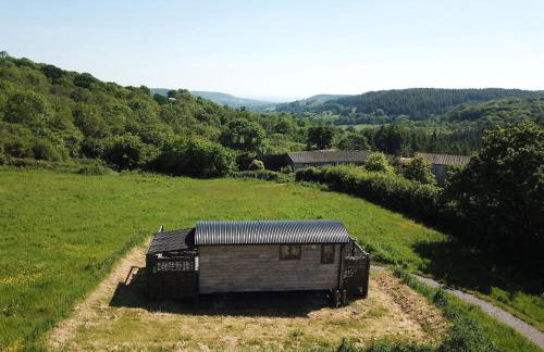 Charming Hut with Outdoor Bath & Decking Sea Views - Foto 7