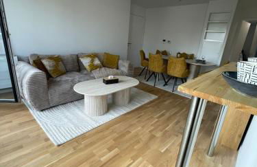 Superb 3 Bedroom near to Paris with Parking - Foto 9