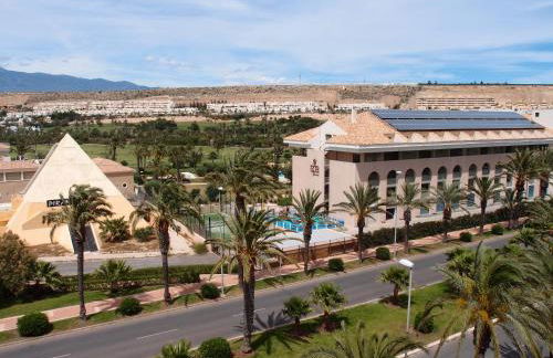 Luxury apartment in central Almerimar with Free Secure Parking - Foto 20