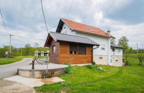 Apartments for families with children Lipovaca, Plitvice - 19450 - Foto 1
