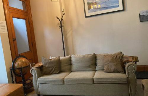 ENTIRE Big Home Close To Events - 2 Family Rooms - Kid Friendly - Private Patio & Firepit - Foto 4