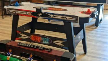 Lofted Pines Fun Family Friendly Cabin - Foto 4