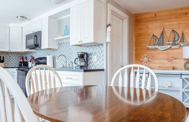 Bar Harbor Main Street Apartments - Photo 14