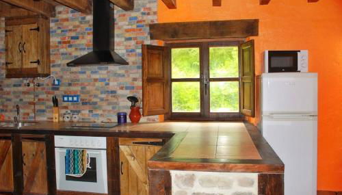 Cabaña La Cambera - Foto 3, stove