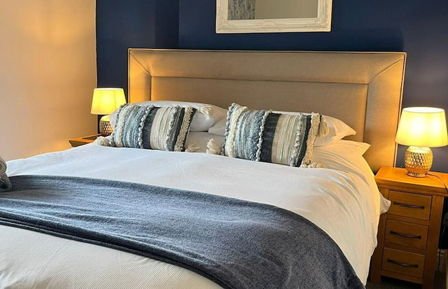 Fabulous Apt in the Heart of Victorian Llandudno - Photo 6