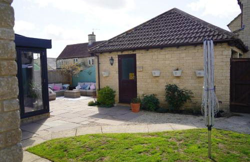 Atworth Haven: 4-Bed Home with Garden - Foto 41