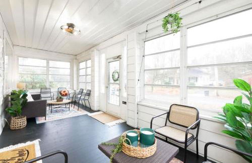 Walk to Highland Square, Sleeps 8 - Foto 6