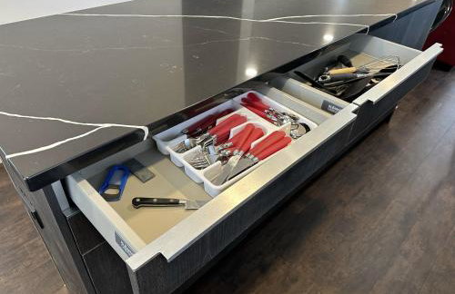 Modern Ranch near Knapp Center, Downtown - Foto 32