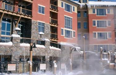 Raintree's The Miners Club Park City - Photo 8