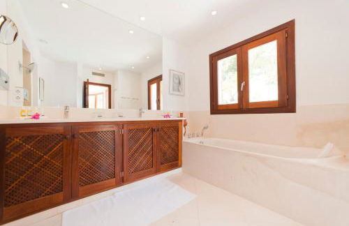 Stunning Modern Ibiza Villa with Private Pool,1252 - Foto 22