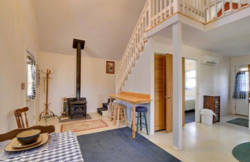 Mountain Retreat with Loft, Fire Pit, and Grill - Foto 2