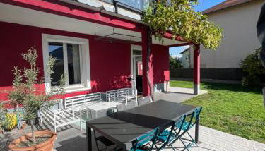 Maison rouge - Foto 1, Garden, Garden view