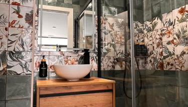 R16 Trabajo Descanso Premium Junto al Metro Madrid - Photo 5